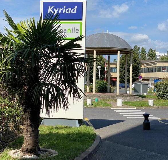 Отель Campanile Blanc Mesnil