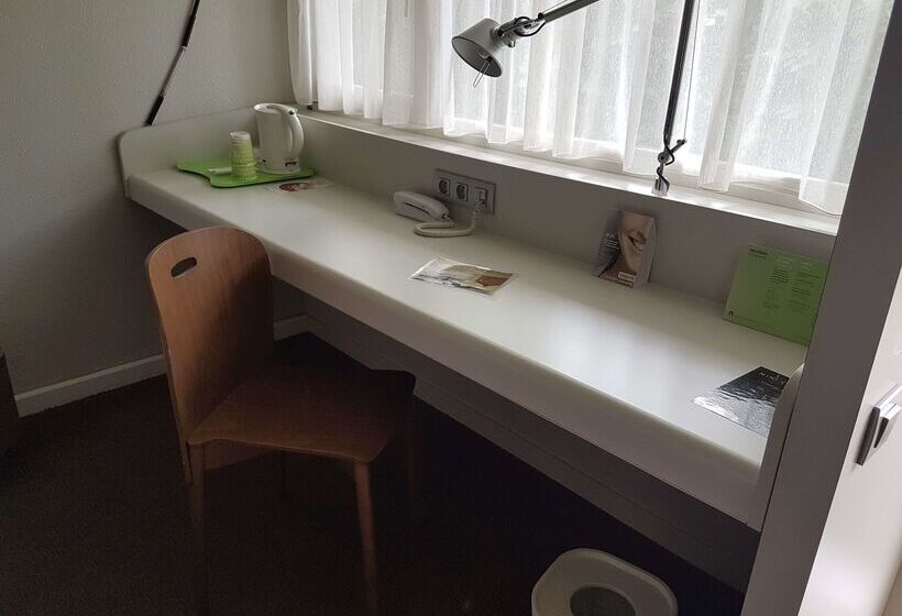 فندق Campanile Clermont Ferrand Sud Issoire