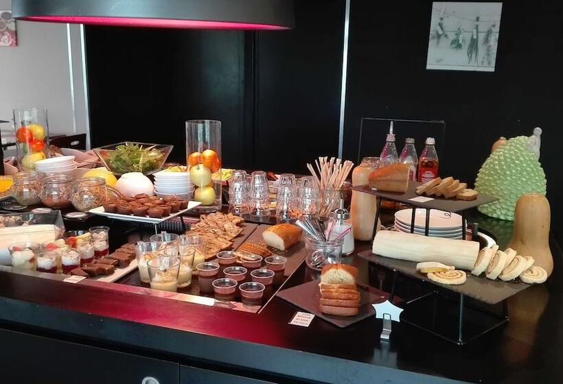 فندق Campanile Clermont Ferrand Sud Issoire