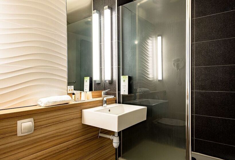 هتل Campanile Dijon Nord  Toison D Or