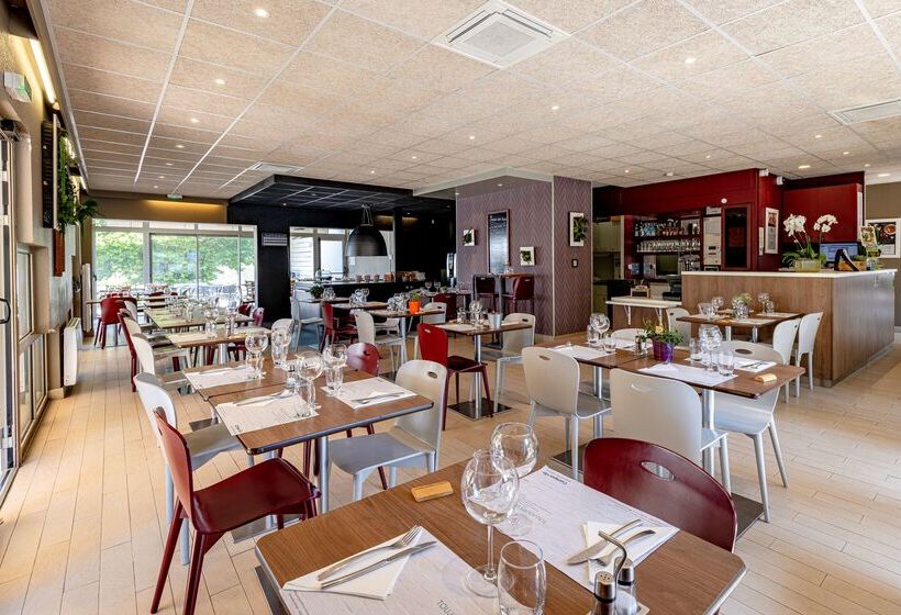 هتل Campanile Dijon Nord  Toison D Or