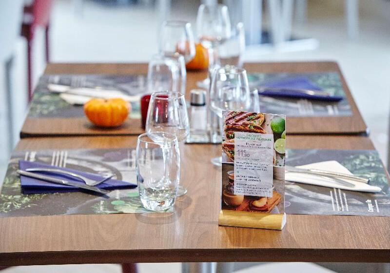 هتل Campanile Dijon Nord  Toison D Or