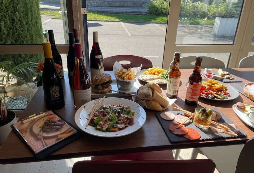 هتل Campanile Dijon Nord  Toison D Or