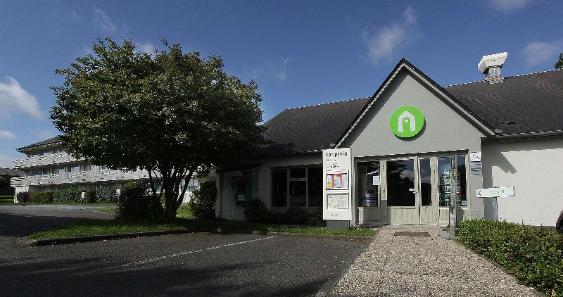 Отель Brit Hôtel Dinan   Taden