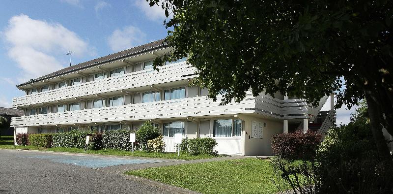 Отель Brit Hôtel Dinan   Taden