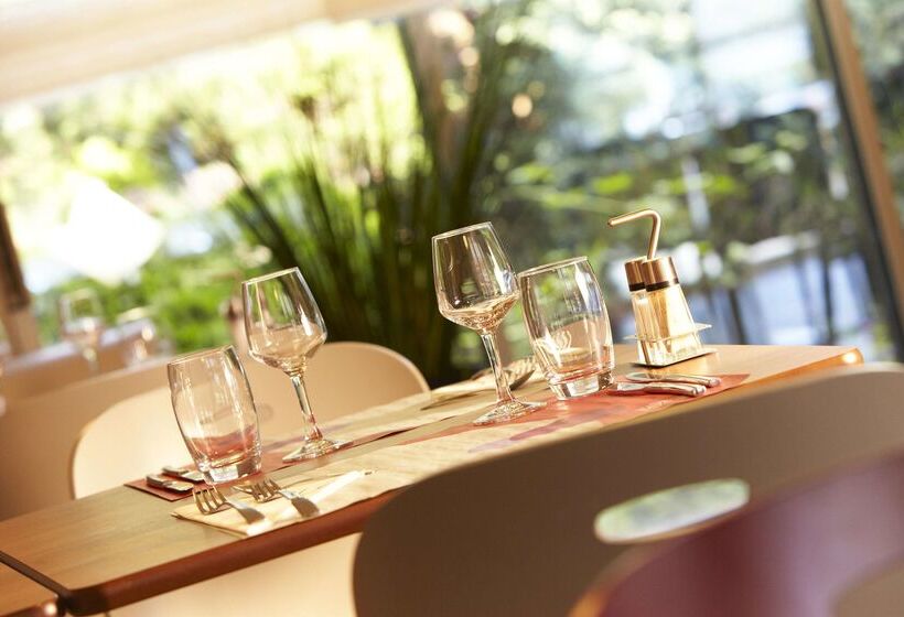 فندق Campanile Gueret