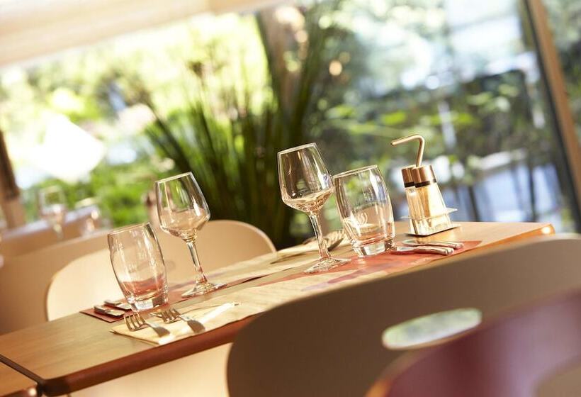 فندق Campanile Gueret