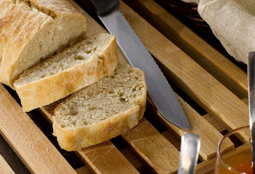 فندق Campanile Hendaye