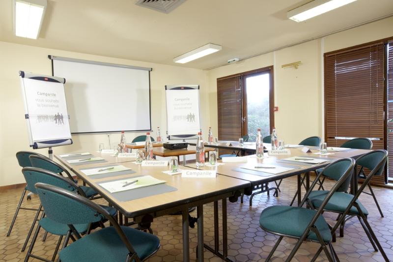 فندق Campanile Hendaye