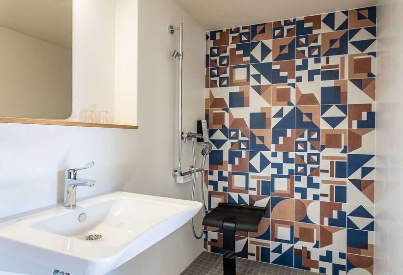 ホテル Campanile La Rochelle Nord   Puilboreau Chagnolet