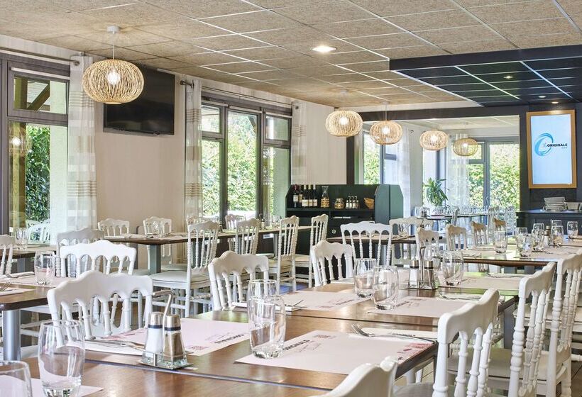 ホテル The Originals City Hôtel La Verrière Yvelines