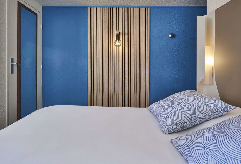 ホテル The Originals City Hôtel La Verrière Yvelines