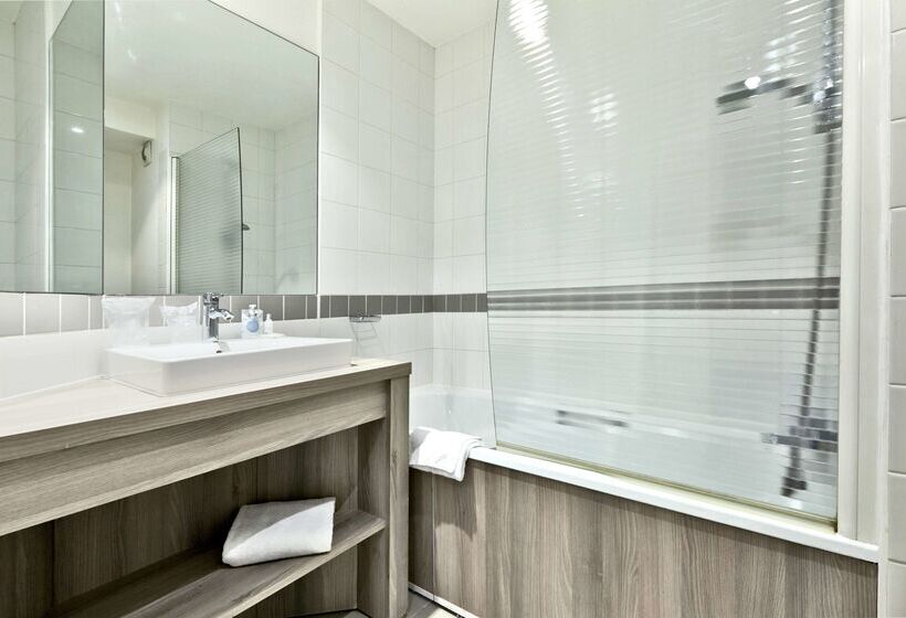 فندق Campanile Le Bourget – Airport