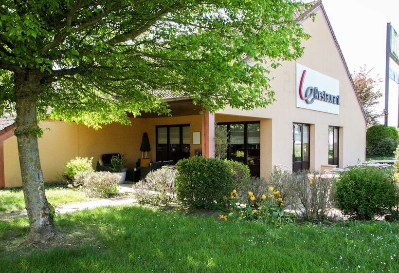 בית מלון כפרי Campanile Lille Sud  Douai Cuincy