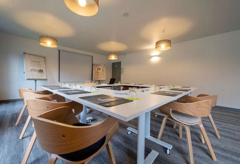 ホテル Campanile Lorient  Lanester