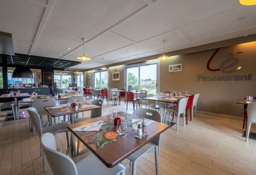 ホテル Campanile Lorient  Lanester