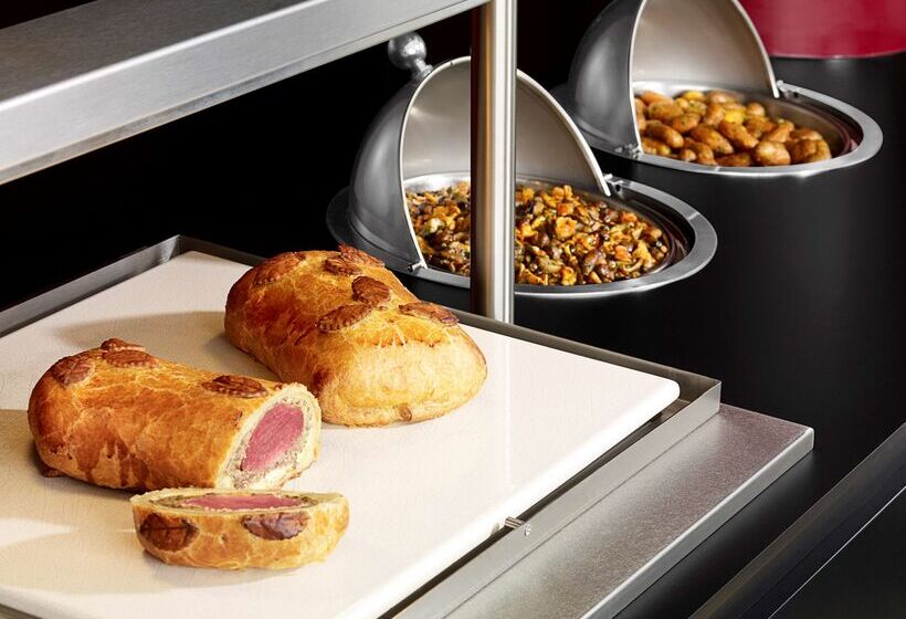 בית מלון כפרי Campanile Lyon Ouest Tassin