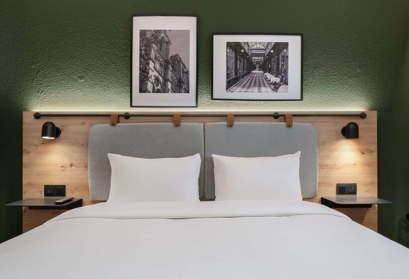 ホテル Campanile Marne La Vallée Chelles