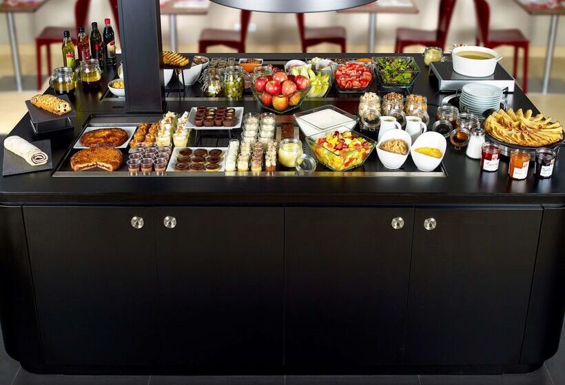 בית מלון כפרי Campanile Maubeuge