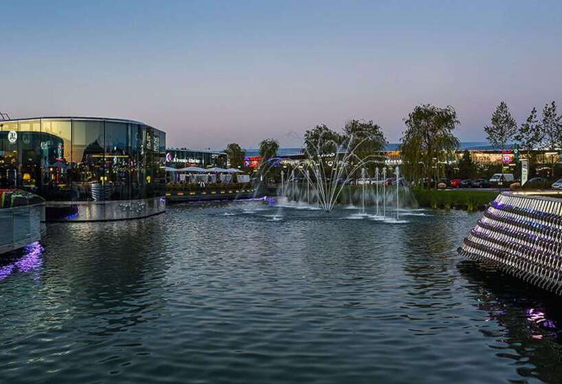 ホテル Campanile Metz Jouy Aux Arches