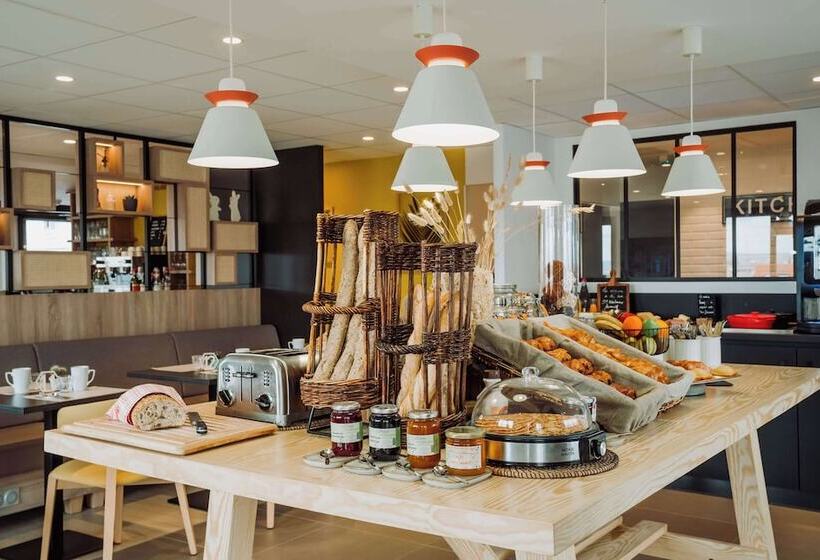 ホテル Campanile Metz Jouy Aux Arches