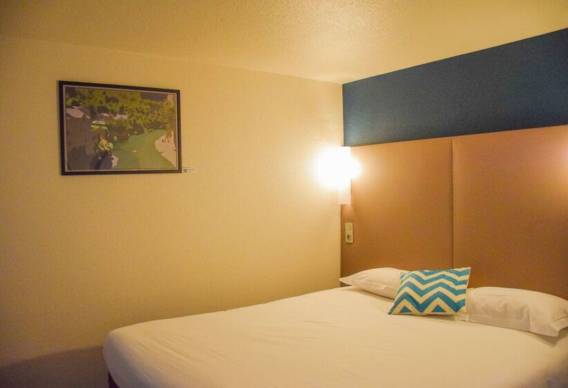 호텔 Campanile Millau