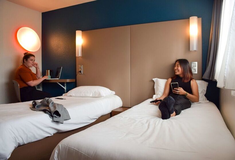 호텔 Campanile Millau