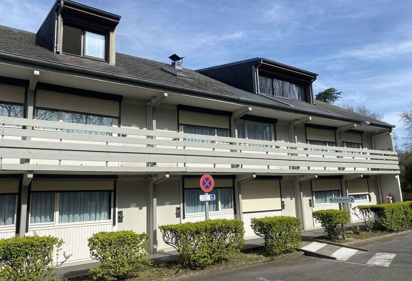 Отель Campanile Nantes ~ Rezé Aéroport