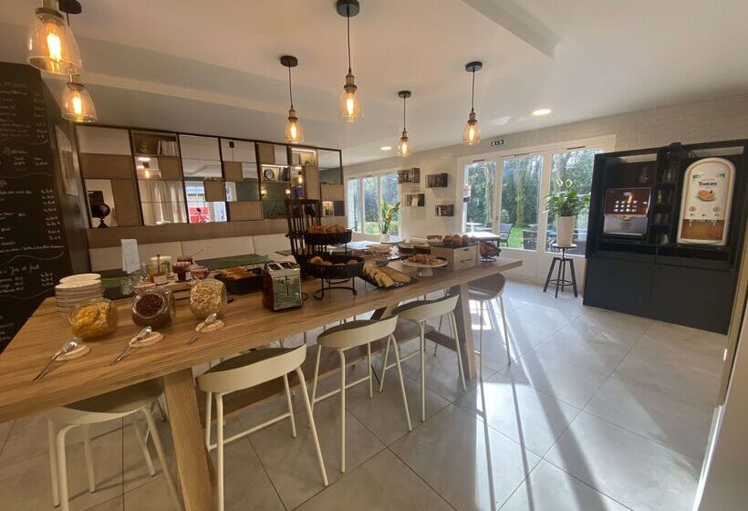 فندق Campanile Nantes ~ Rezé Aéroport