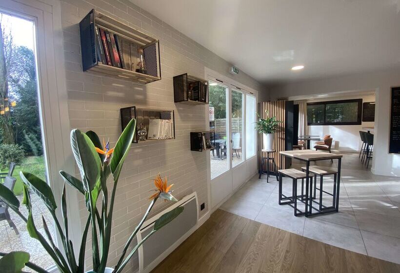 فندق Campanile Nantes ~ Rezé Aéroport