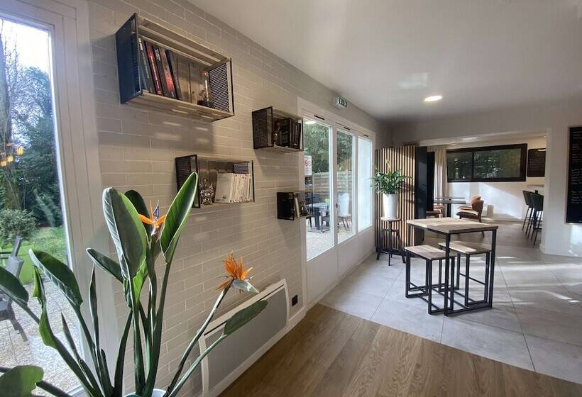 فندق Campanile Nantes ~ Rezé Aéroport