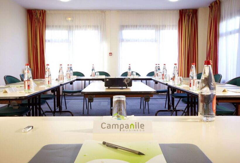 호텔 Campanile Nimes Centre  Mascarbonnel