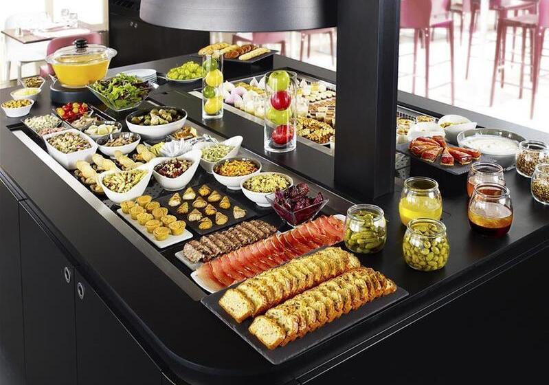 호텔 Campanile Nimes Centre  Mascarbonnel