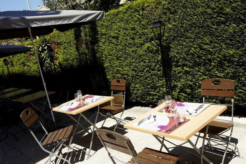 호텔 Campanile Nimes Centre  Mascarbonnel