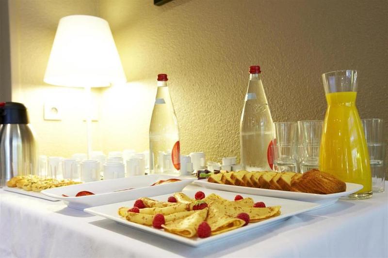 호텔 Campanile Nimes Centre  Mascarbonnel