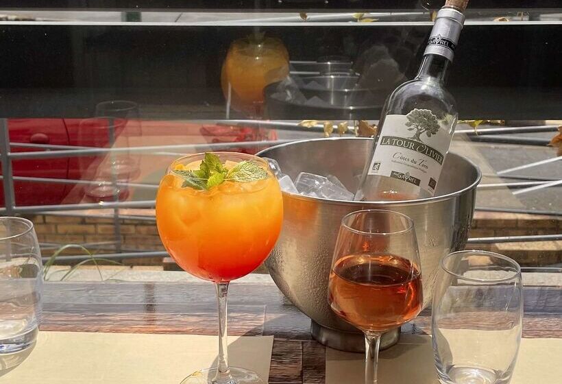 فندق Campanile Nogent Sur Marne