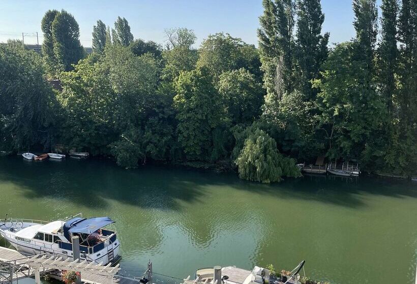 فندق Campanile Nogent Sur Marne