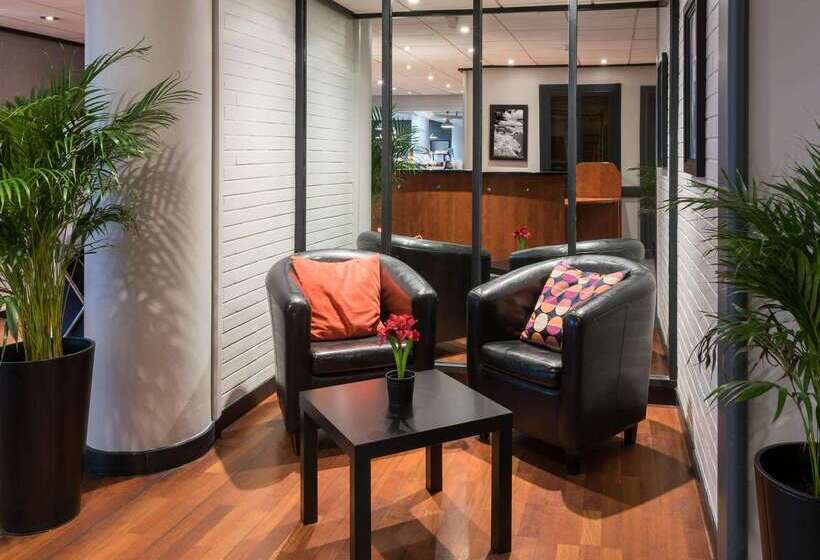 Отель Ibis Styles Paris Saint Denis Pleyel