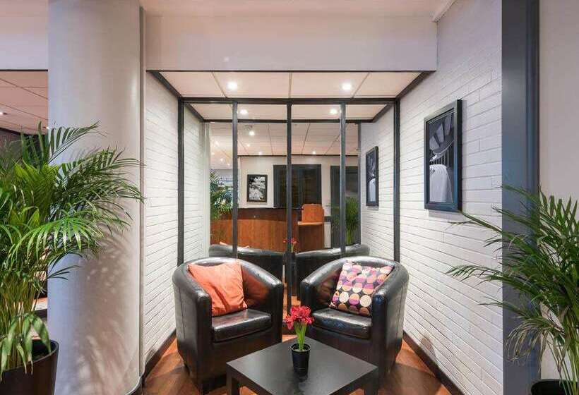 Отель Ibis Styles Paris Saint Denis Pleyel