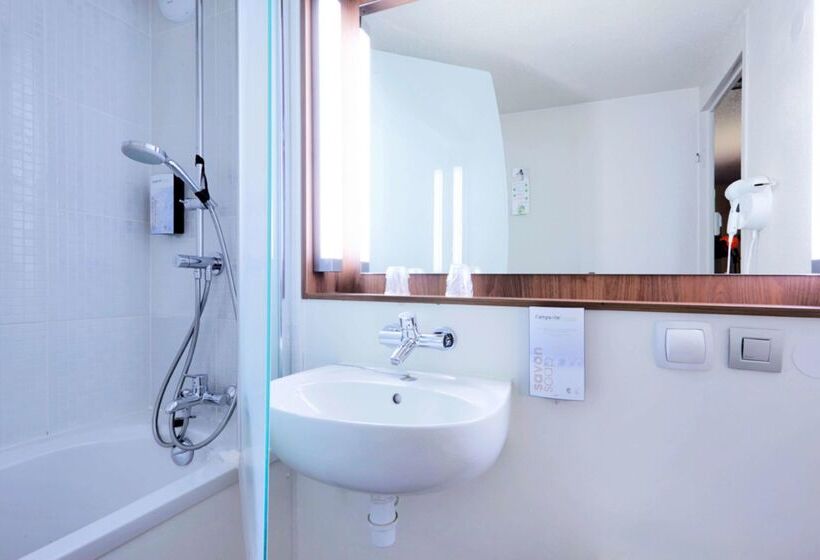 酒店 Campanile Pont A Mousson