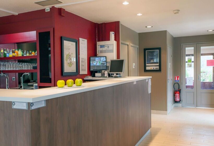 فندق Campanile Rodez