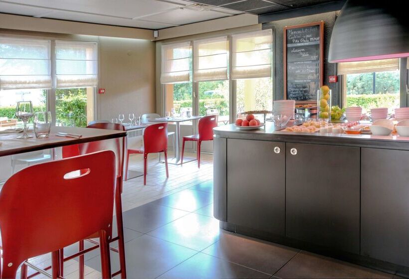 فندق Campanile Rodez