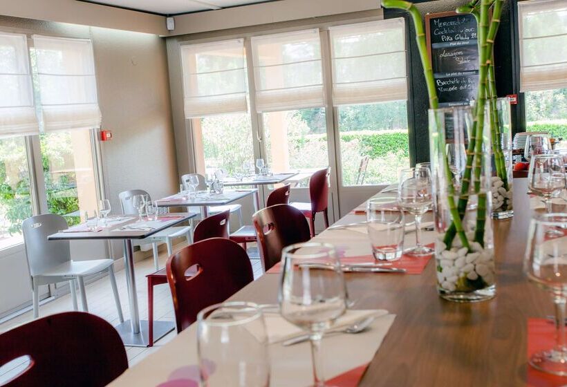 فندق Campanile Rodez