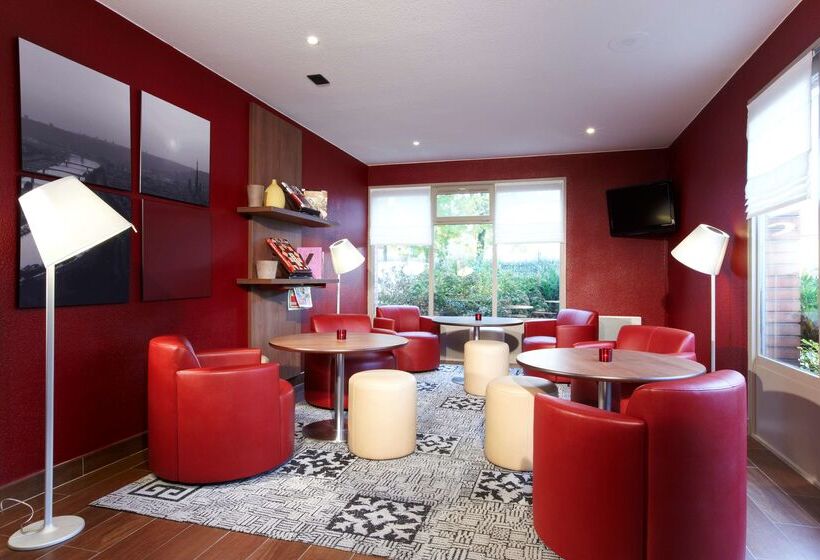 בית מלון כפרי Campanile Rouen Est  Franqueville Saint Pierre