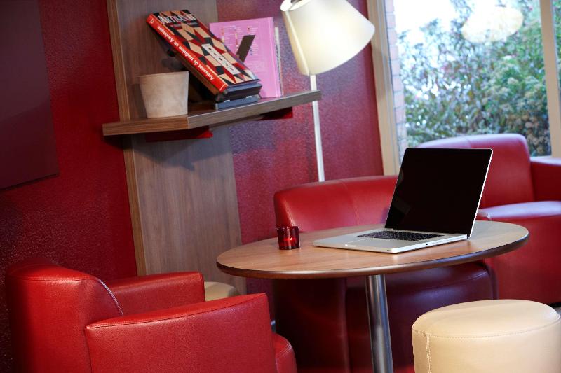 فندق Campanile Rouen Est  Franqueville Saint Pierre