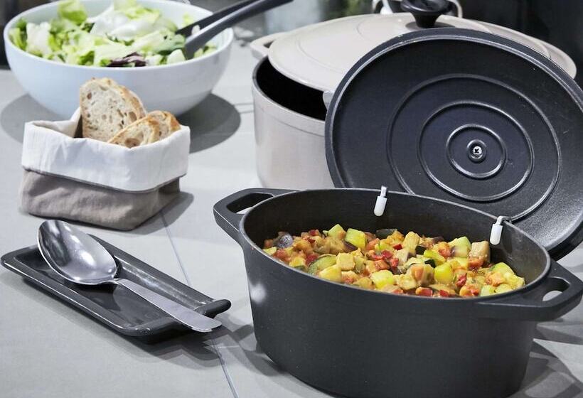 호텔 Campanile Saint Germain En Laye