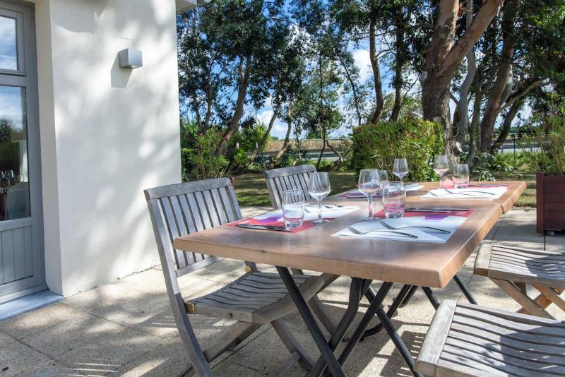 호텔 Campanile Saint Malo ~ Saint Jouan Des Guerets