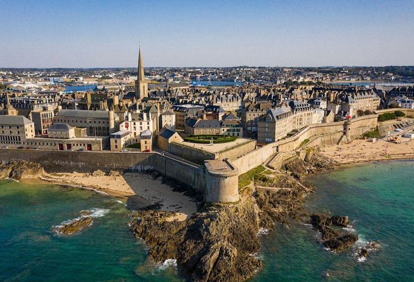 فندق Campanile Saint Malo ~ Saint Jouan Des Guerets