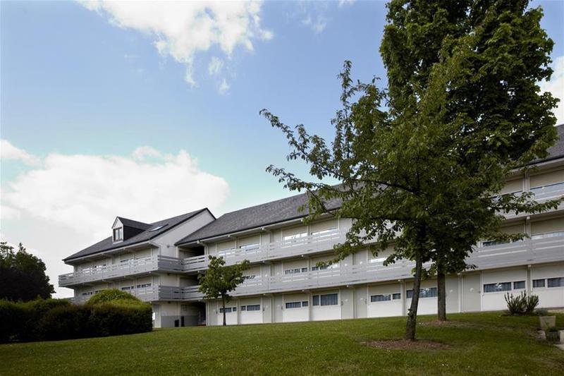 בית מלון כפרי Campanile Taverny