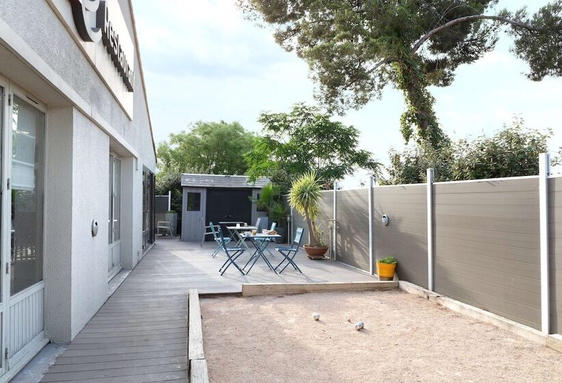 Отель Campanile Toulon  La Seyne Sur Mer  Sanary